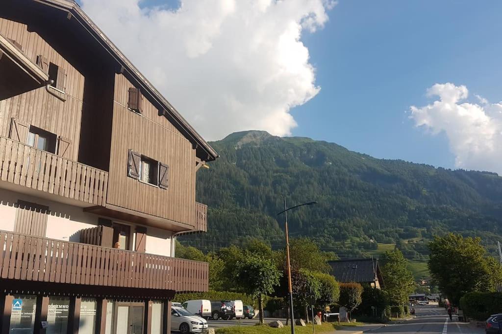 Beau Duplex Lumineux A La Montagne Nice Flat Just Underneath Mtblanc Les Houches Esterno foto